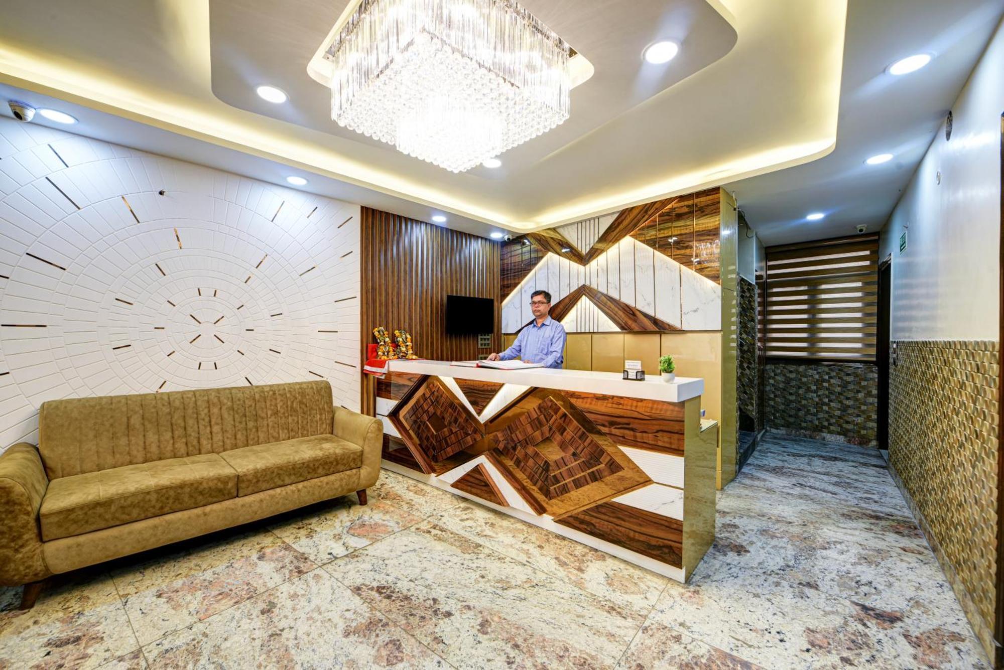 New Frontier - 2 Mins From Old Delhi Railway Station & Chandni Chowk Екстер'єр фото