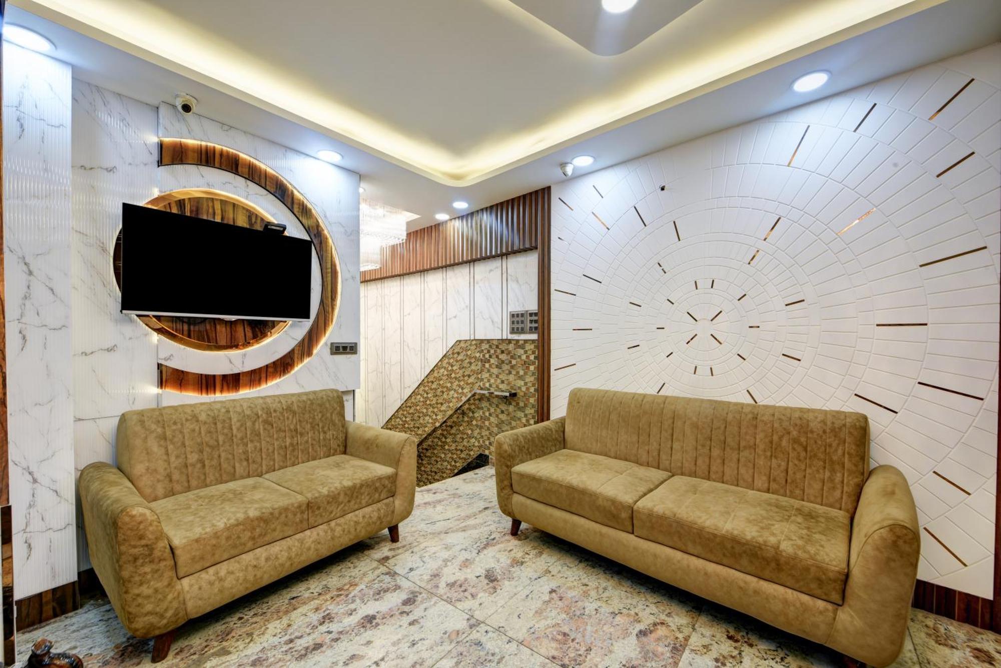 New Frontier - 2 Mins From Old Delhi Railway Station & Chandni Chowk Екстер'єр фото