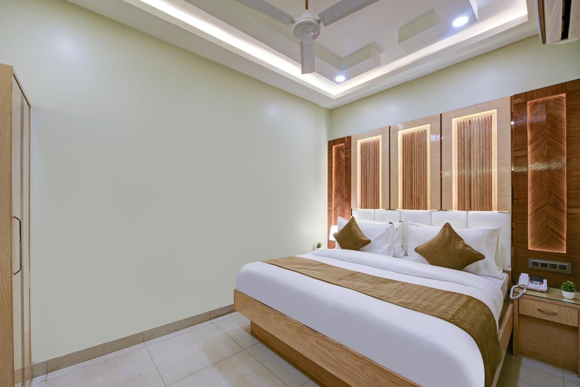 New Frontier - 2 Mins From Old Delhi Railway Station & Chandni Chowk Екстер'єр фото
