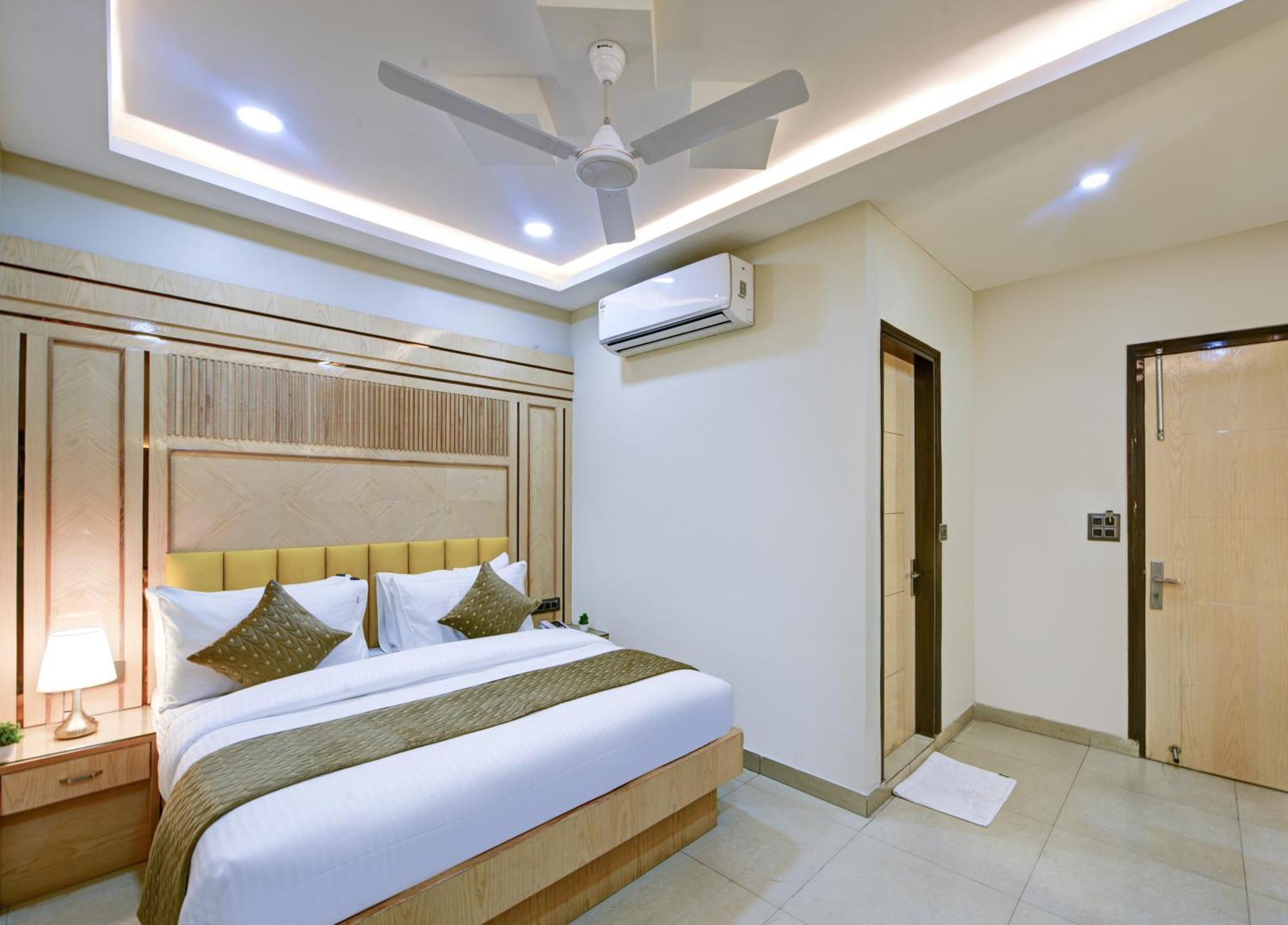 New Frontier - 2 Mins From Old Delhi Railway Station & Chandni Chowk Екстер'єр фото