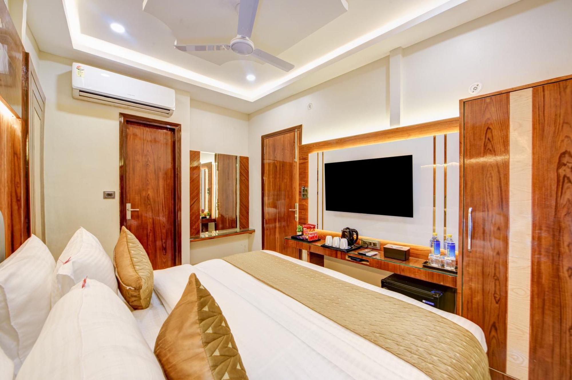 New Frontier - 2 Mins From Old Delhi Railway Station & Chandni Chowk Екстер'єр фото