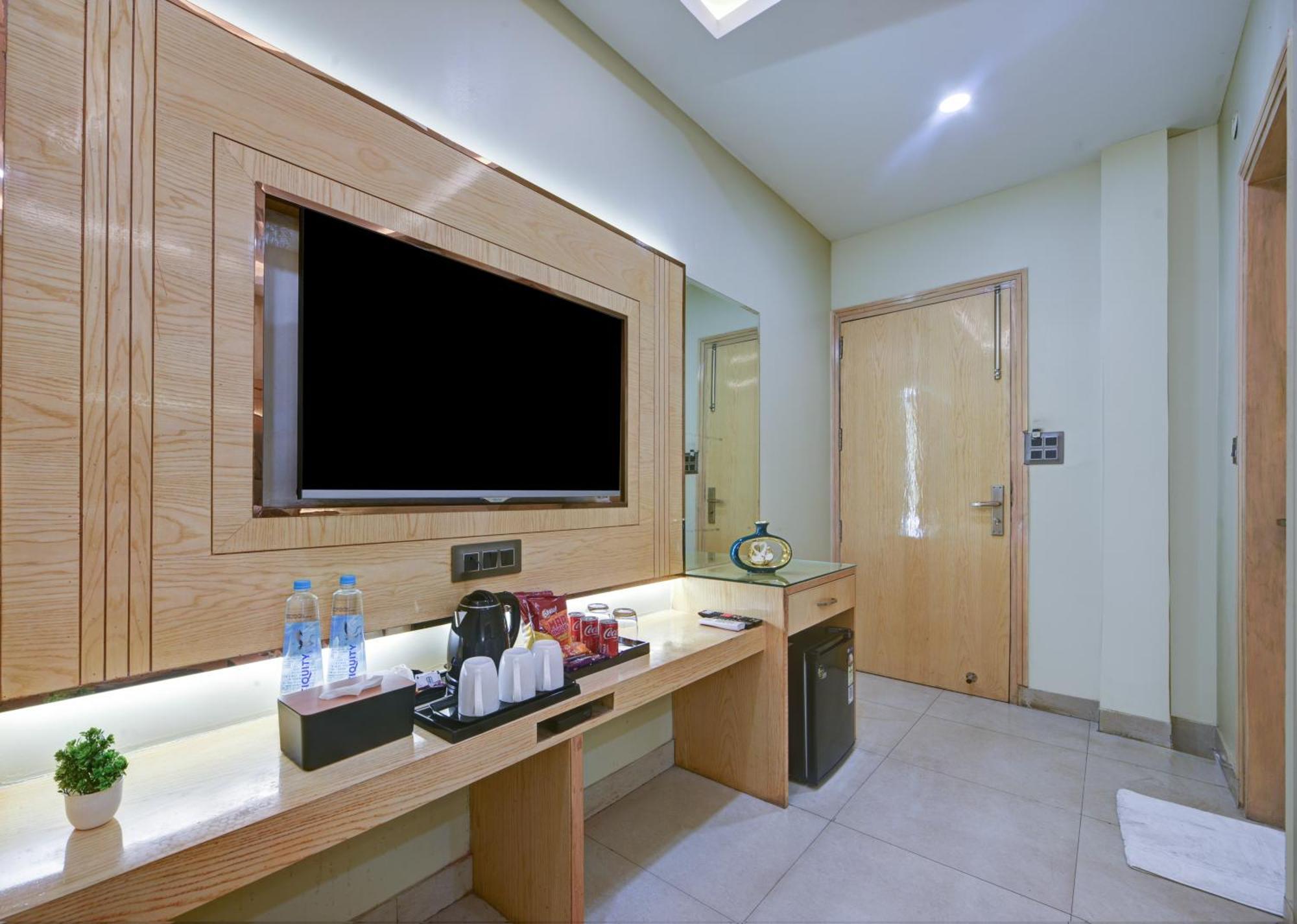 New Frontier - 2 Mins From Old Delhi Railway Station & Chandni Chowk Екстер'єр фото