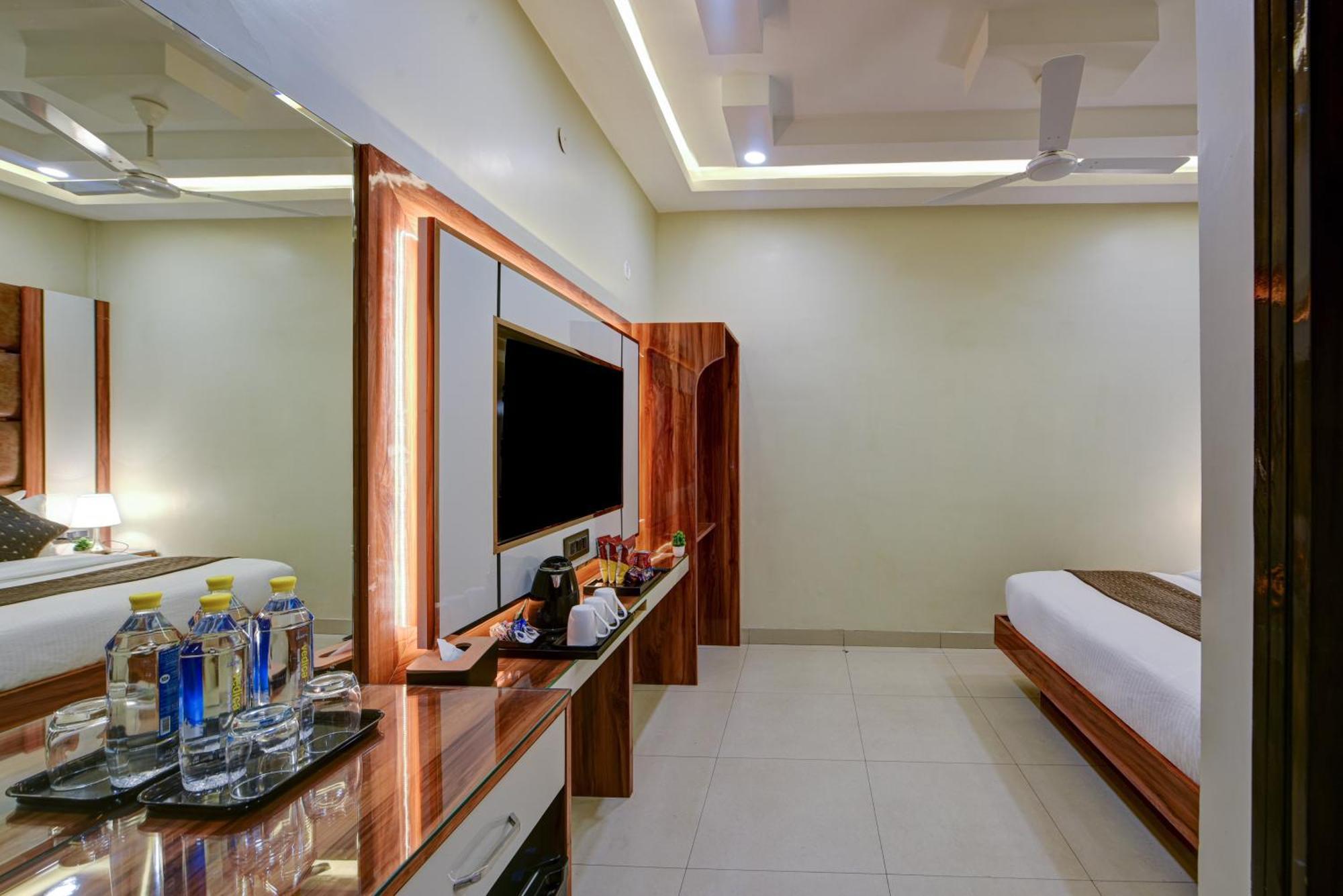 New Frontier - 2 Mins From Old Delhi Railway Station & Chandni Chowk Екстер'єр фото